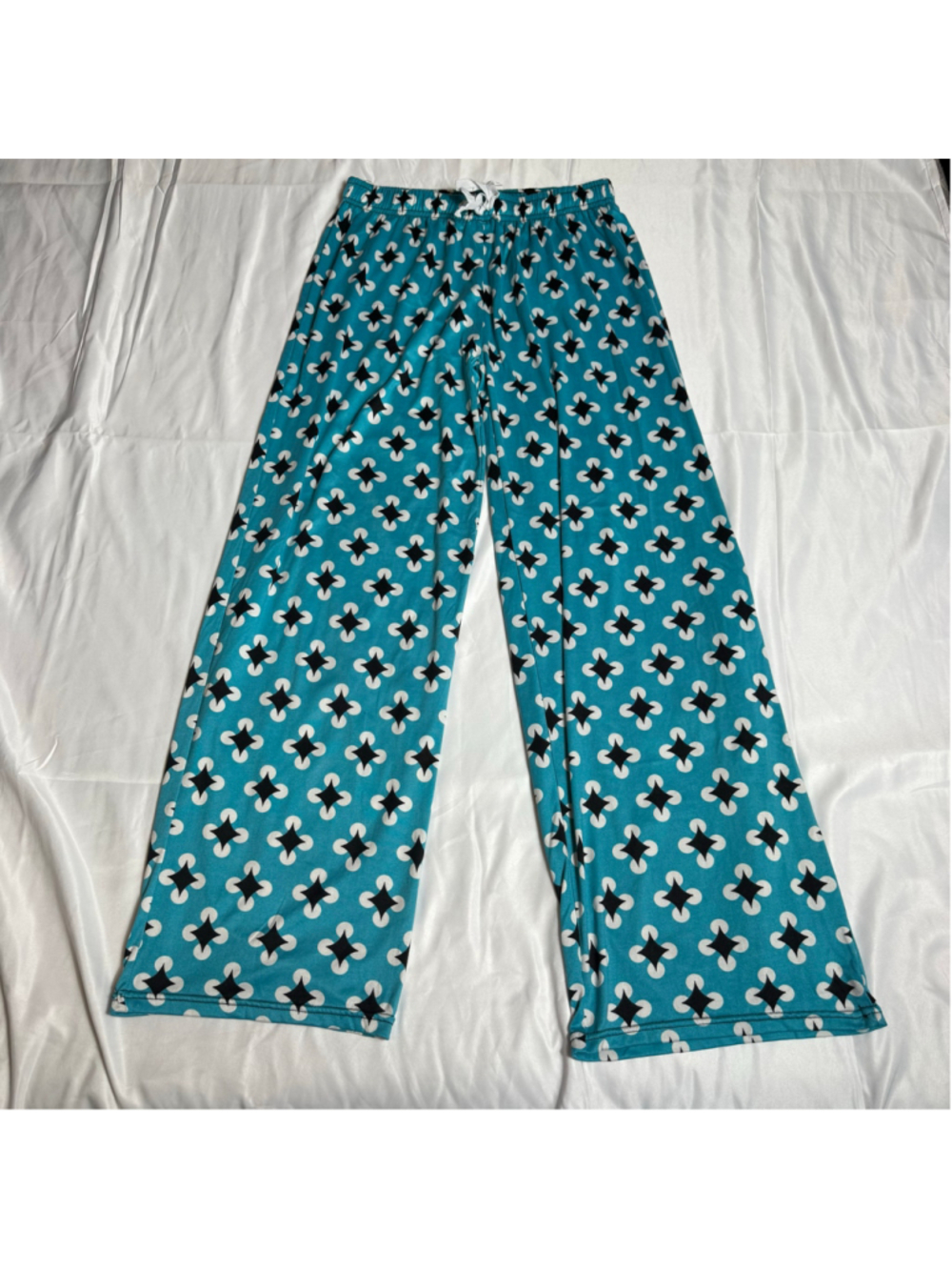 Women's Hello Mello Lounge Pants Size S Blue White Patterned
